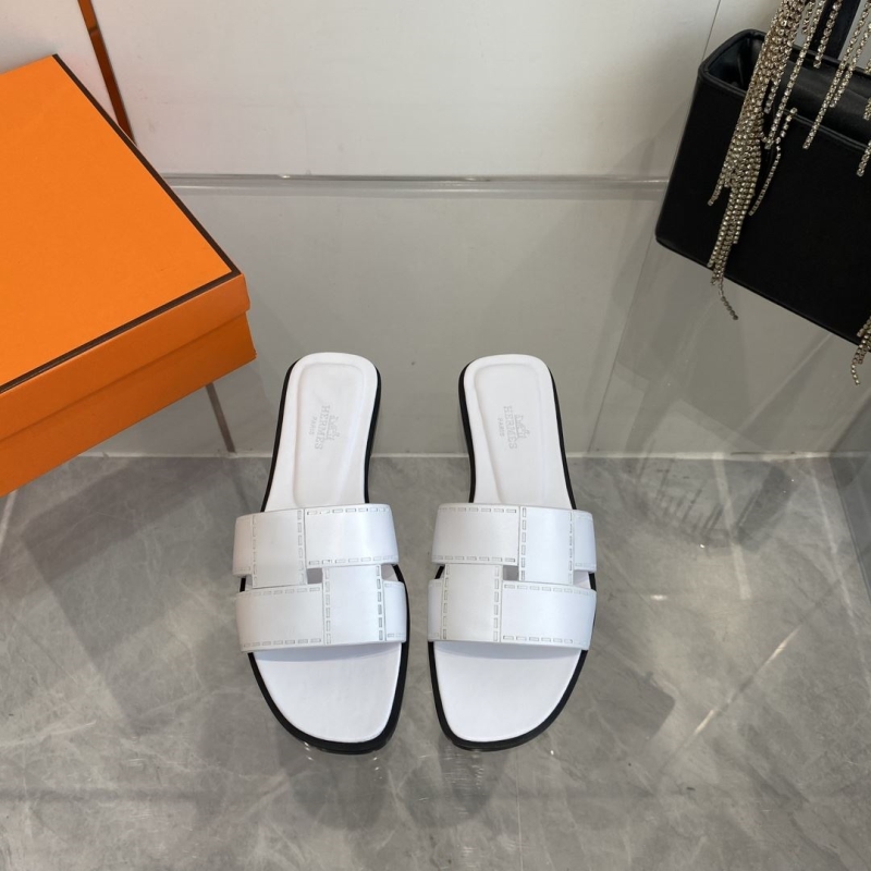 H**mes slippers